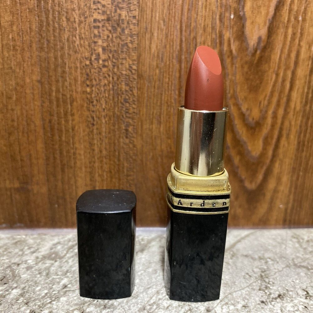 Elizabeth Arden Exceptional Lipstick‎ 40 Tempest Rare